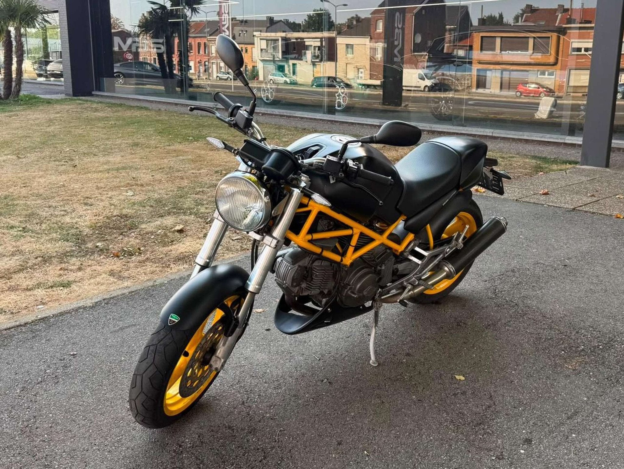 Ducati Monster 600 *NOIR MAT *JAUNE (bj 1998), Bedrijf, Super Sport, Meer dan 35 kW