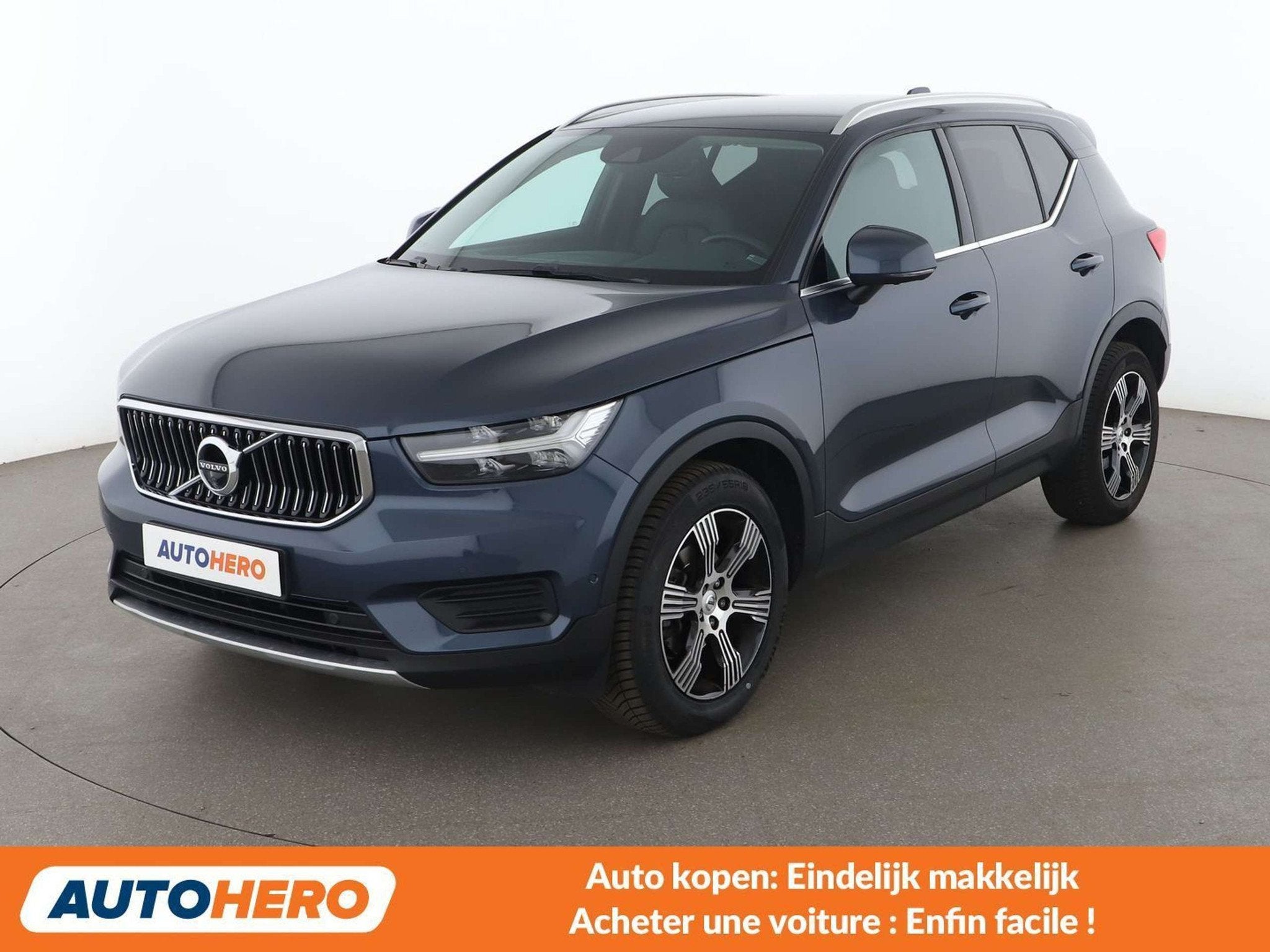 Volvo XC40 1.5 Inscription 2WD (automatique), Autos, Achat, Euro 6, Autres carburants, Noir