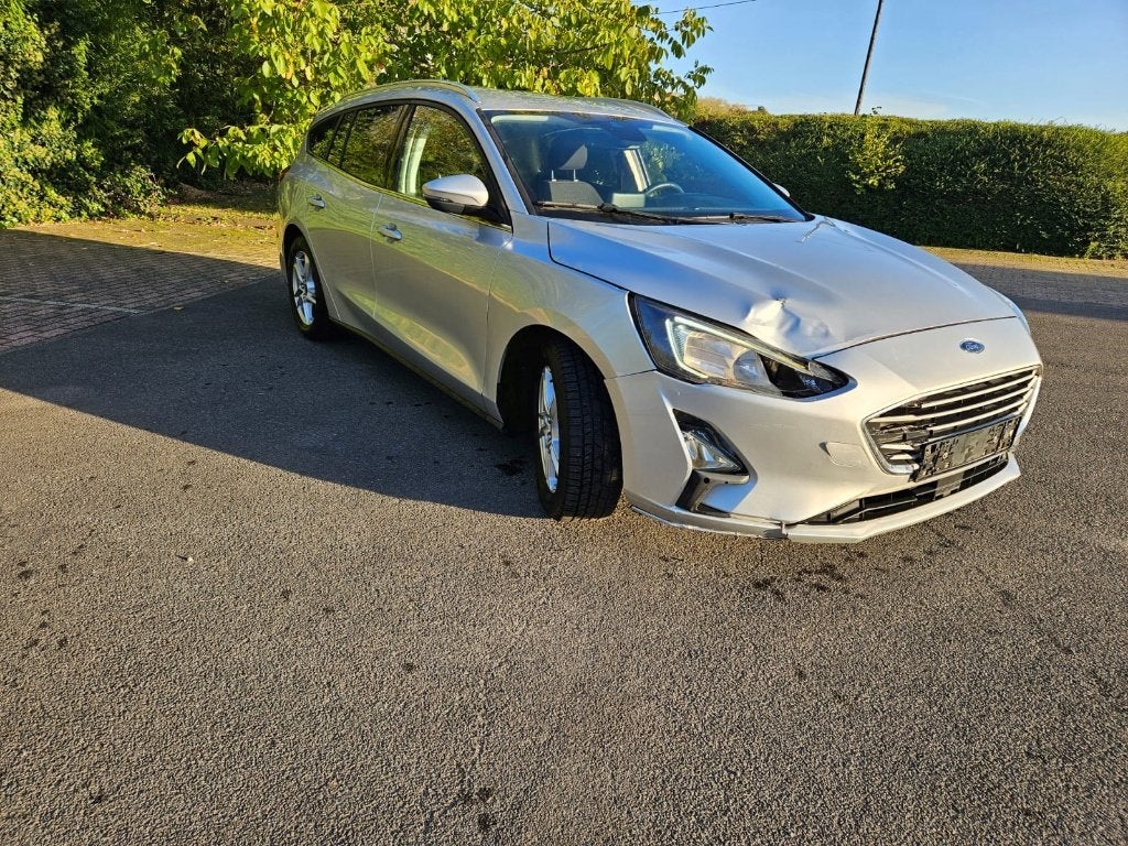 Ford Focus 1.5 TDCI EURO 6D / CLIM / GPS, Autos, Focus, Argent ou Gris, Achat, Euro 6