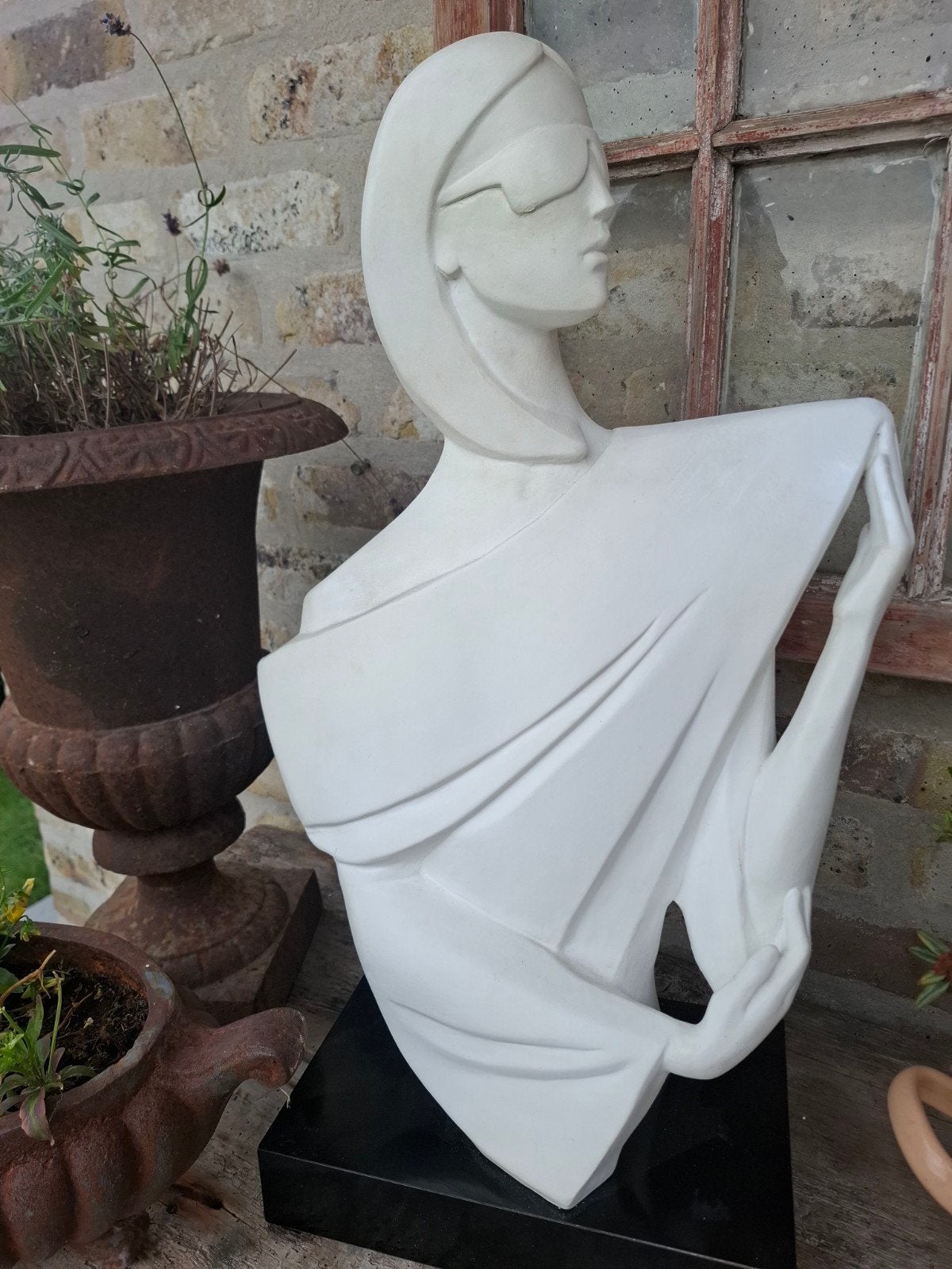 Mysterious ll sculptuur david ficher, Ophalen, Op sokkel, Gips, Beeld