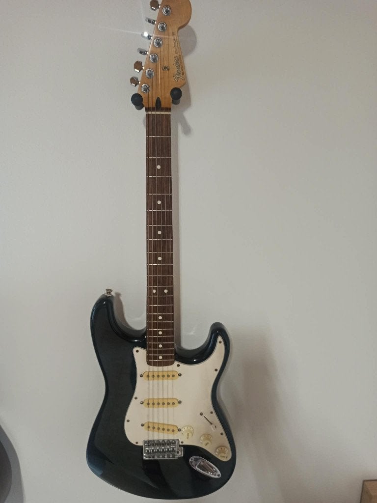 GITAAR FENDER, Musique & Instruments, Instruments à corde | Guitares | Électriques, Enlèvement, Utilisé, Solid body, Fender