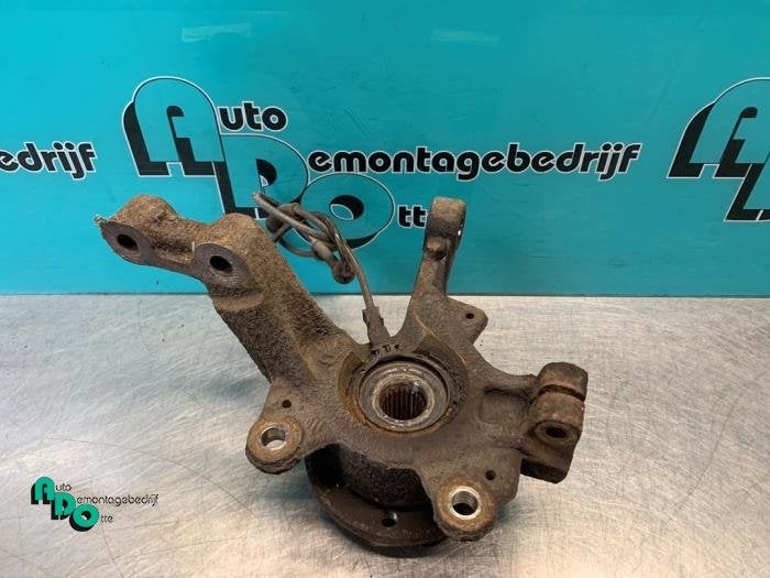 Joint avant droit d'un Renault Clio (Clio 3 06-), Renault, -, 3 mois de garantie, Utilisé
