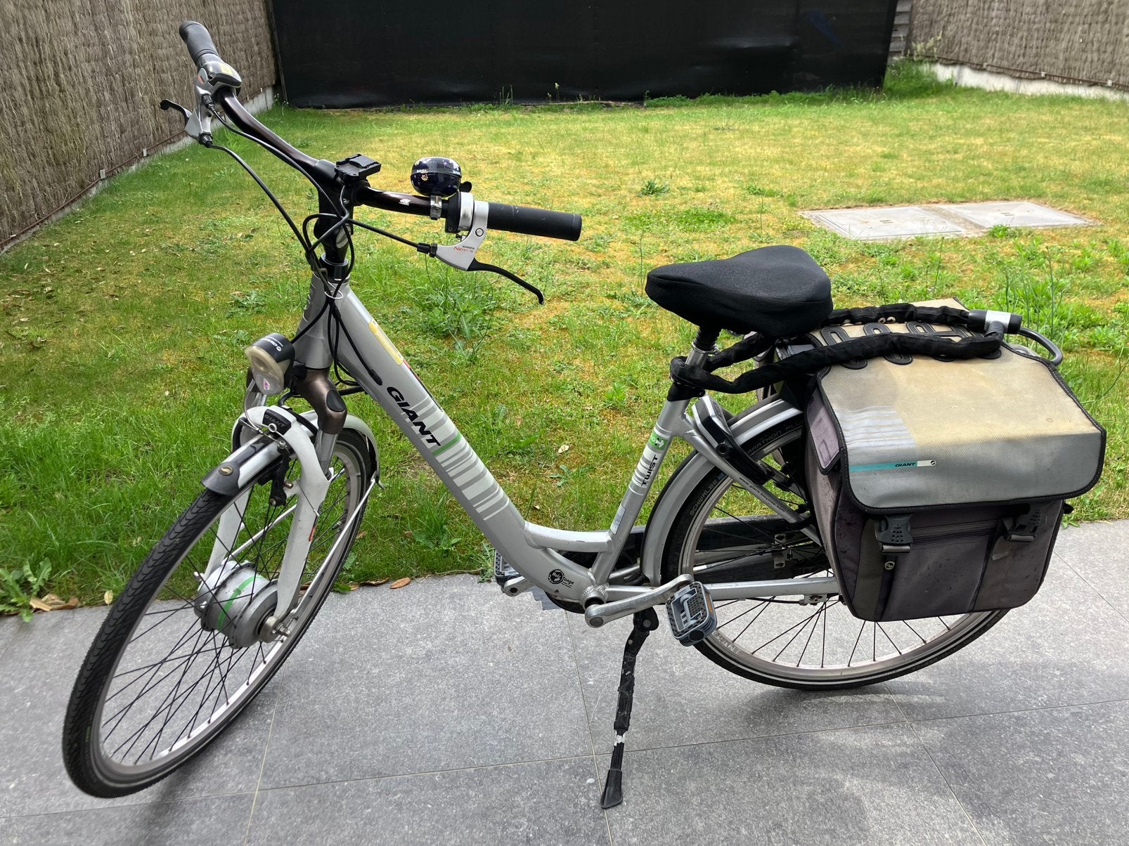 Elektrische fiets GIANT TWIST. WORDT MOMENTEEL TERUGGEBRUIKT, Fietsen en Brommers, Elektrische fietsen, Gebruikt, Giant, 50 km per accu of meer