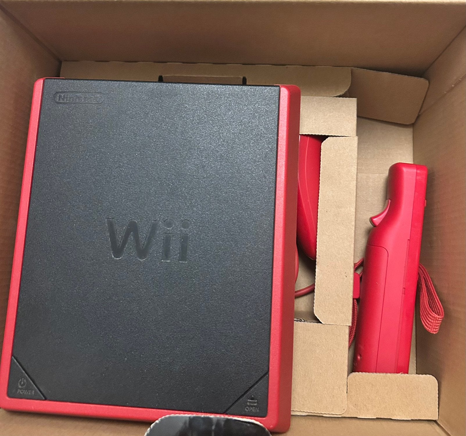 Wii Mini – 3 manettes + 4 protections + 2 Nunchuk + 13 jeux, Consoles de jeu & Jeux vidéo, Enlèvement ou Envoi, Comme neuf