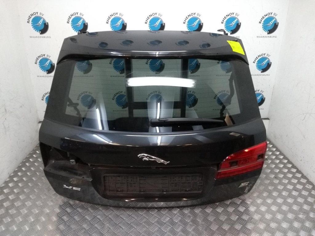 JAGUAR XF 3.0D S PREM. BNS ED. ACHTERKLEP 2013, Auto-onderdelen, Ophalen of Verzenden, Gebruikt, Stiba lid