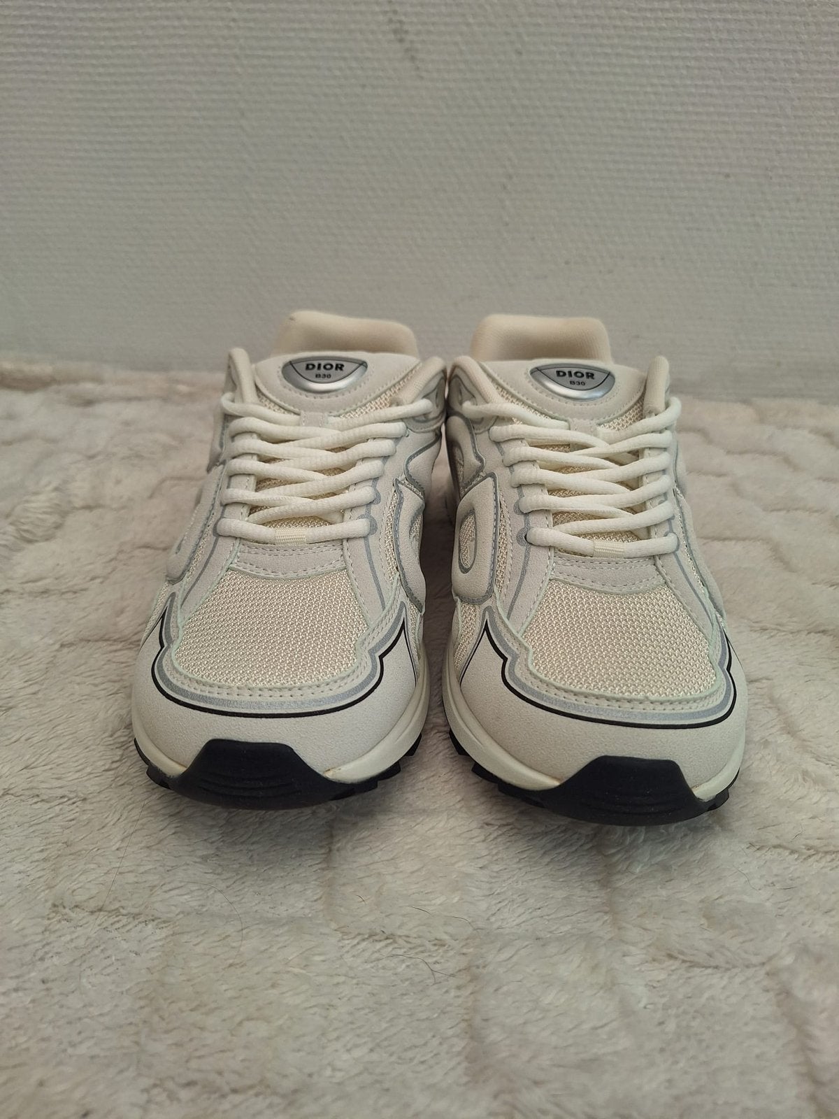 NIEUW paar sneakers Dior, Vêtements | Hommes, Vêtements de sport, Enlèvement ou Envoi, Neuf