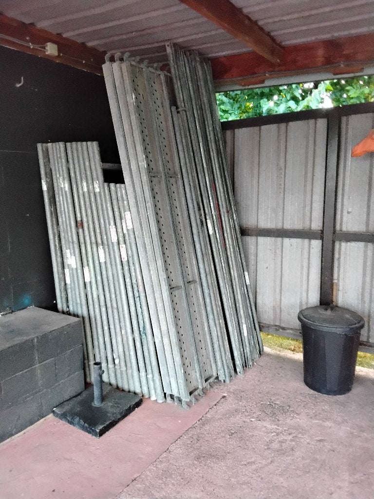 Stelling merk B.S.G., Bricolage & Construction, Enlèvement, Utilisé