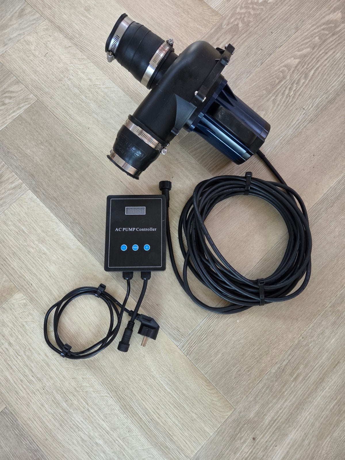Aquarialux F-30 energiezuinige flowpomp, Tuin en Terras, Ophalen of Verzenden