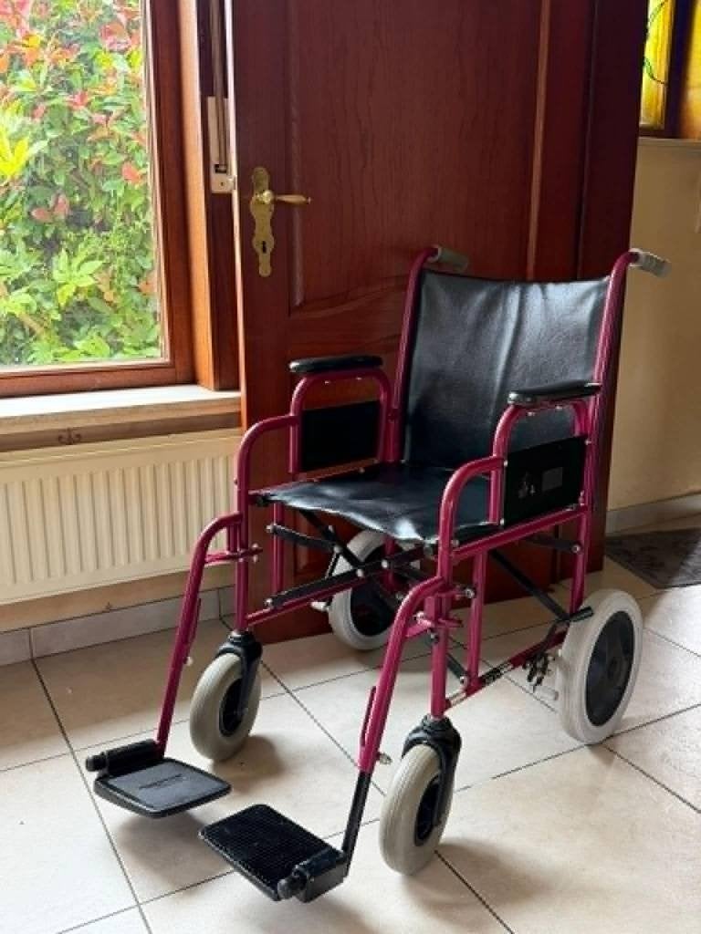 Chaise roulante pliable, Enlèvement, Pliant, Comme neuf, Fauteuil roulant à pousser
