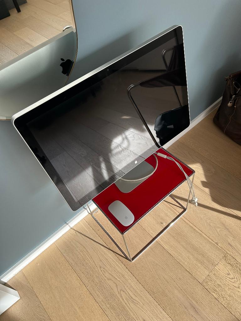 🖥️ Package Apple complet — Écran + Clavier + Souris, Informatique & Logiciels, Moniteurs, Autres résolutions, 5 ms ou plus, Haut-parleurs intégrés