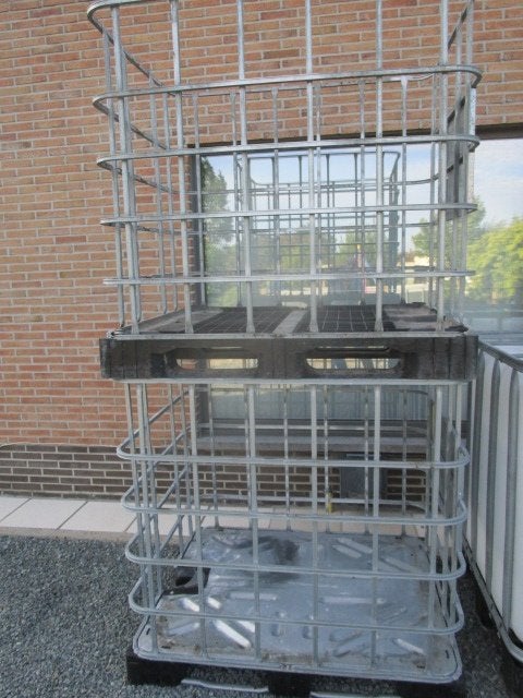 2 IBC kooien, Enlèvement, Utilisé