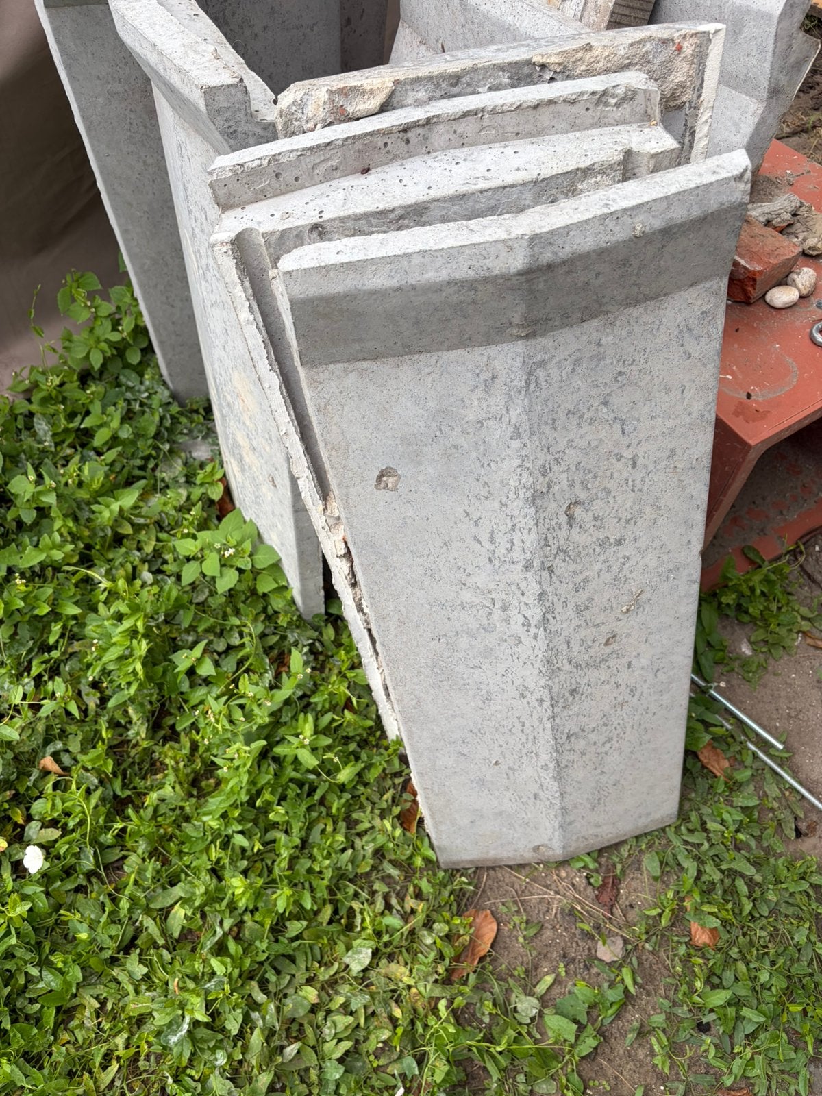 Betonnen dekstenen 29 op 76 cm, Doe-het-zelf en Bouw, Dakpannen en Dakbedekking, Ophalen, Zo goed als nieuw, Grijs, Overige materialen