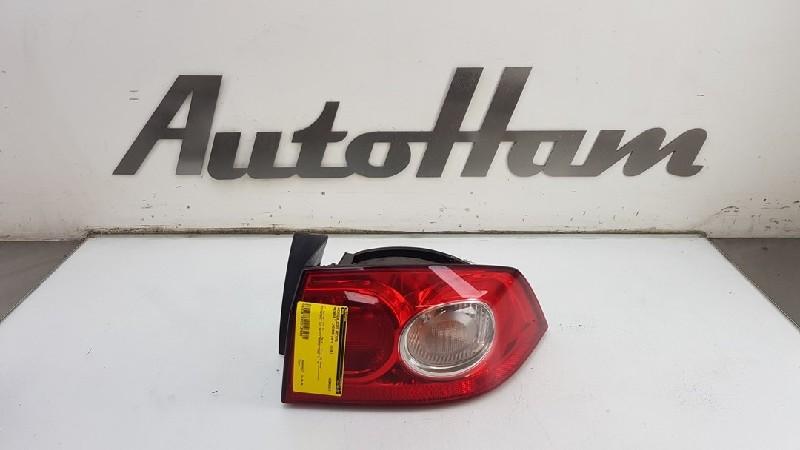 FEU ARRIÈRE DROIT Renault Laguna II (BG) (|8200262668|), Utilisé, Renault
