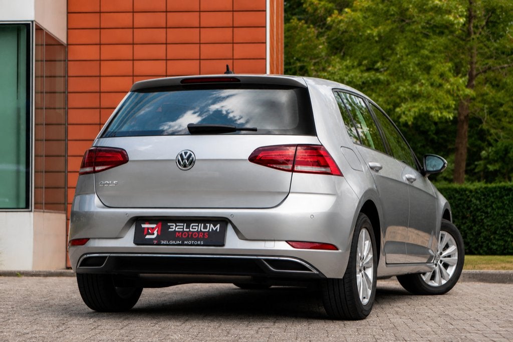 Volkswagen Golf - 1.4 TSI - Comfortline DSG - LED - Carplay, Autos, Volkswagen, 1395 cm³, Argent ou Gris, Achat, Entreprise