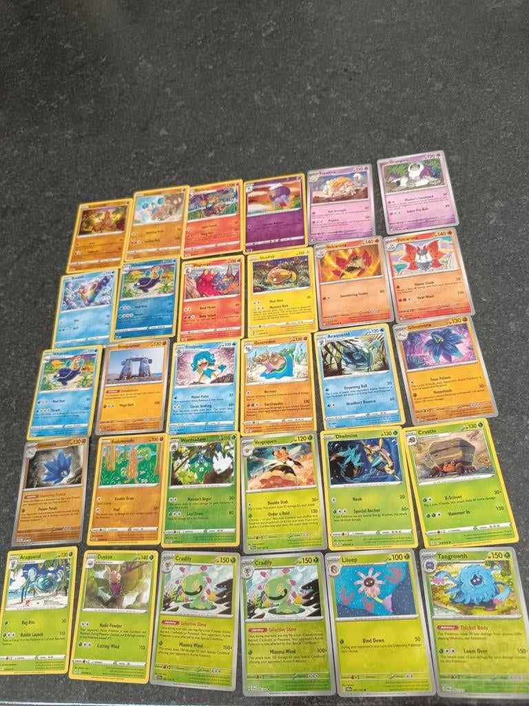 Pokemon kaarten €1,00 per kaart, Hobby en Vrije tijd, Ophalen of Verzenden