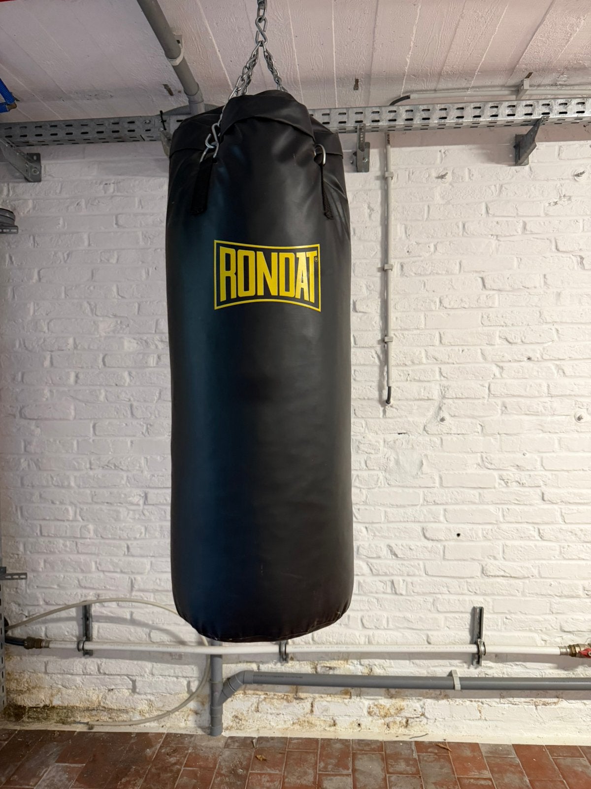 Sac de boxe avec accessoires - bon état, Enlèvement, Utilisé, Autres, Équipement d'arts martiaux