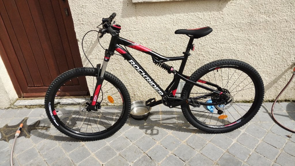 VTT Rockrider ST530 noir/rouge 27.5'' Taille M. TBE., Enlèvement, Utilisé