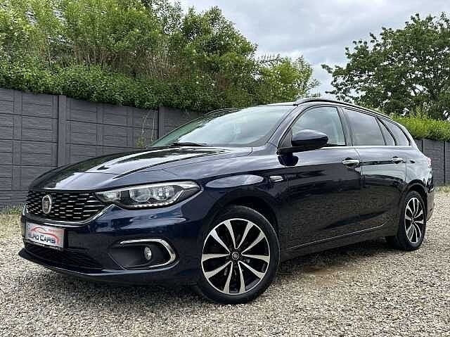 Fiat Tipo SW 1.4 Turbo Lounge S LED/GPS/CAMERA/SENSOR/CRUISE, Auto's, Fiat, https://public.car-pass.be/vhr/461a75d9-2478-4073-a27b-c3ea9b41efd2