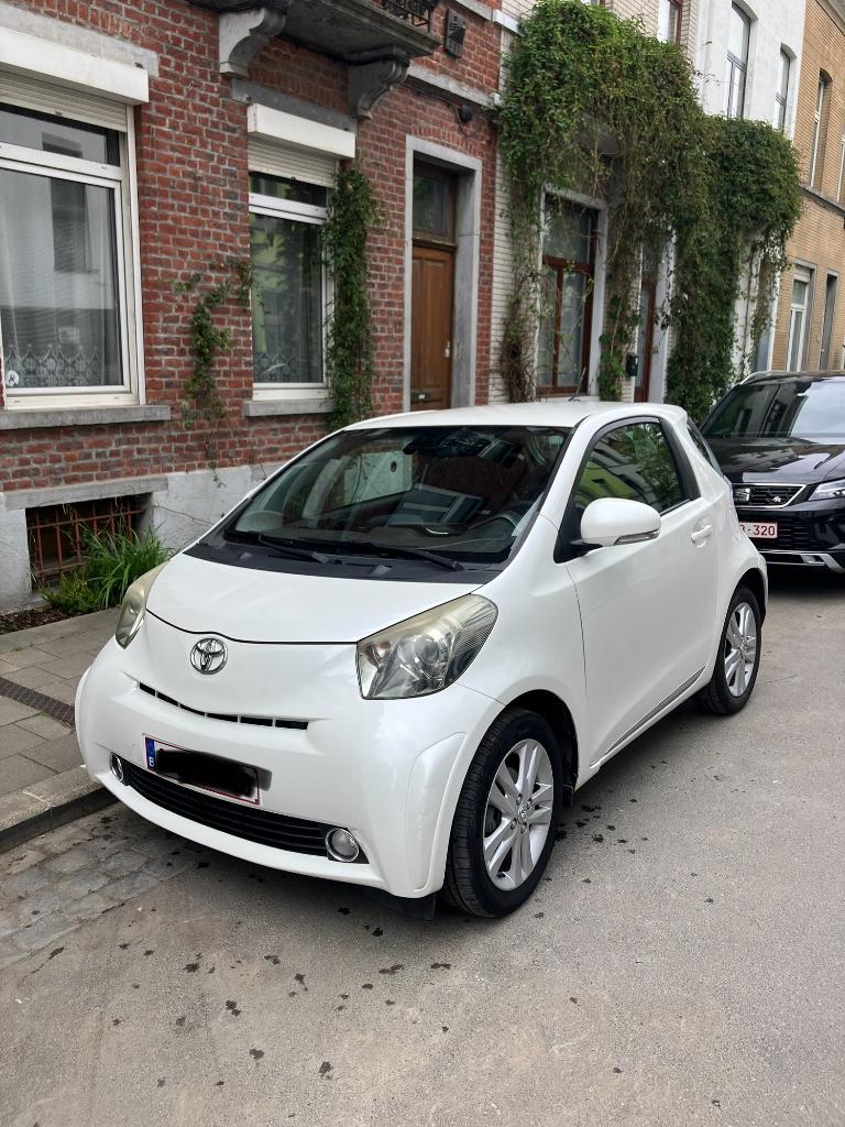 Toyota iQ 1.3l AUTOMATIC, Autos, IQ, Achat, 72 kW, 1300 cm³