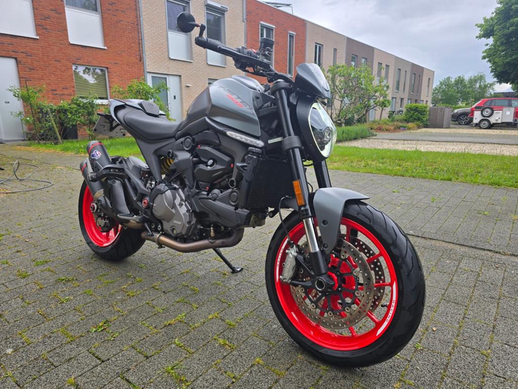 Ducati Monster 937 2022 Aviator gris Termignoni Racing Evo, Motos, Permis Moto A, Entreprise, Occasion, Plus de 35 kW