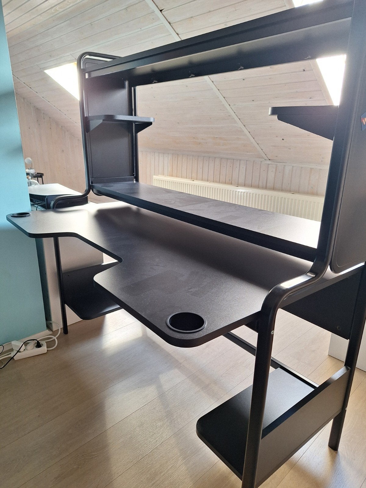Gaming bureau, Maison & Meubles, Bureau gaming, Métal, Goulotte de câbles, IKEA