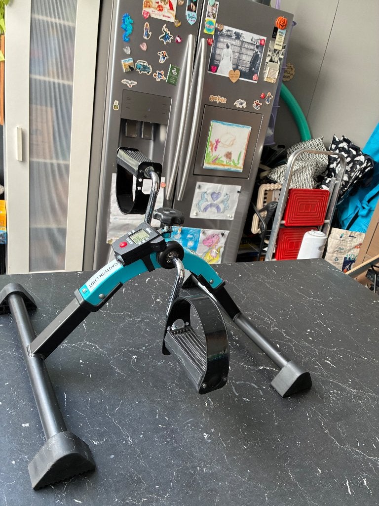 Fitnessfiets, Sport en Fitness, Ophalen, Zo goed als nieuw, Overige materialen