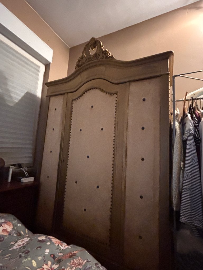Armoire gratuite, Maison & Meubles, Avec tiroir(s), 100 à 150 cm, Enlèvement, Utilisé