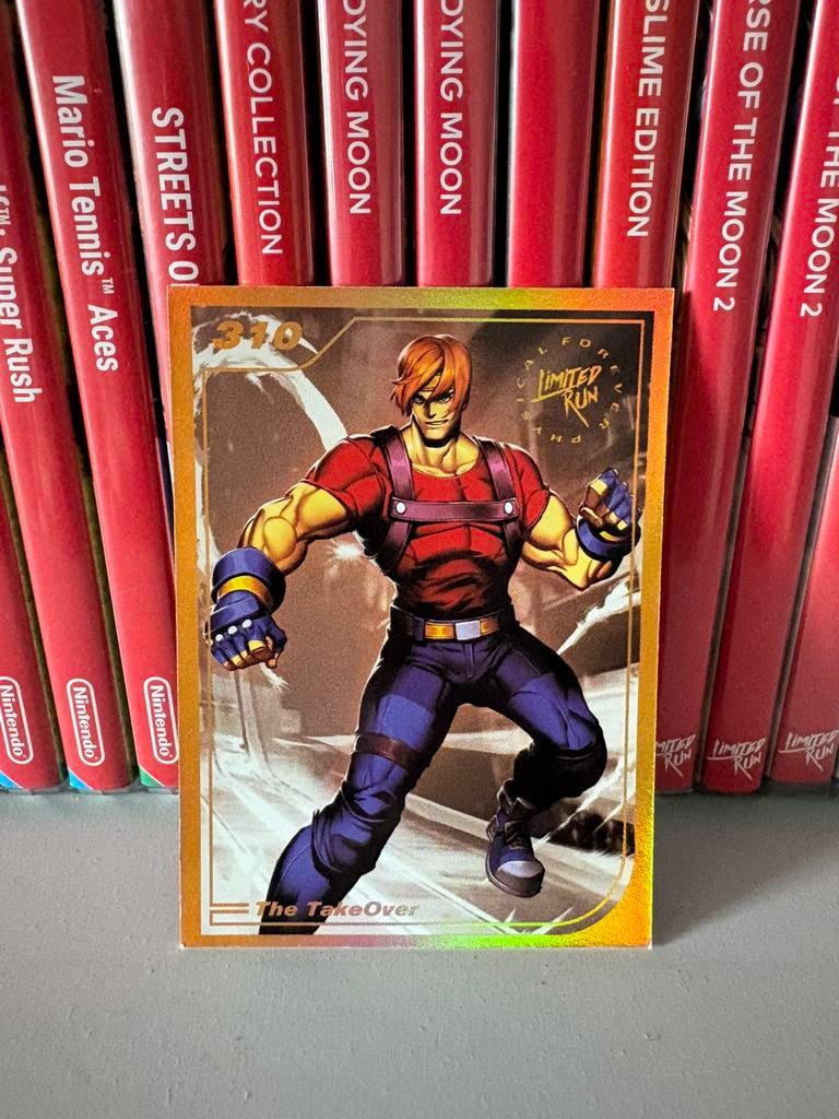 The Takeover Limited Run Collector Card Gold #310, Enlèvement ou Envoi, Comme neuf