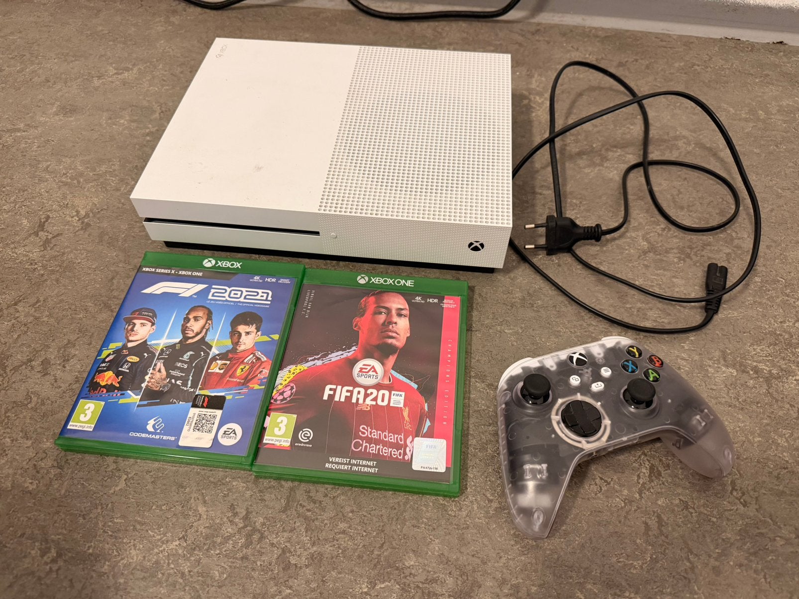 Xbox One S, Consoles de jeu & Jeux vidéo, Enlèvement, Comme neuf