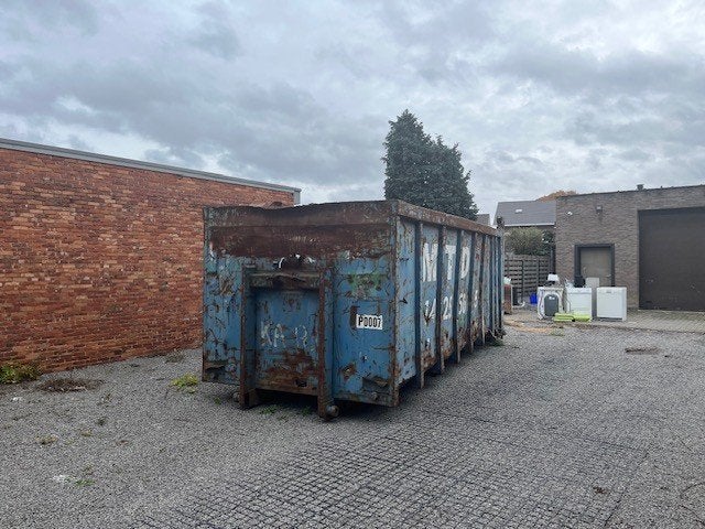 Container 30 m3 met slibdeur, Ophalen