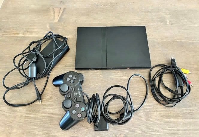 PlayStation 2 Slim (Zwart) + HDMI Adapter beschikbaar!, Games en Spelcomputers, Ophalen, Met games, Zwart, Zo goed als nieuw