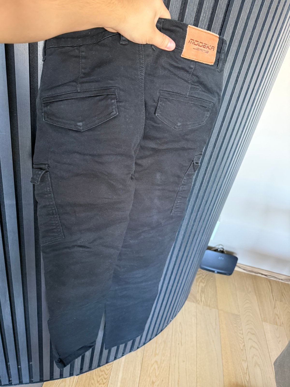 Pantalons cargo de moto, Enlèvement