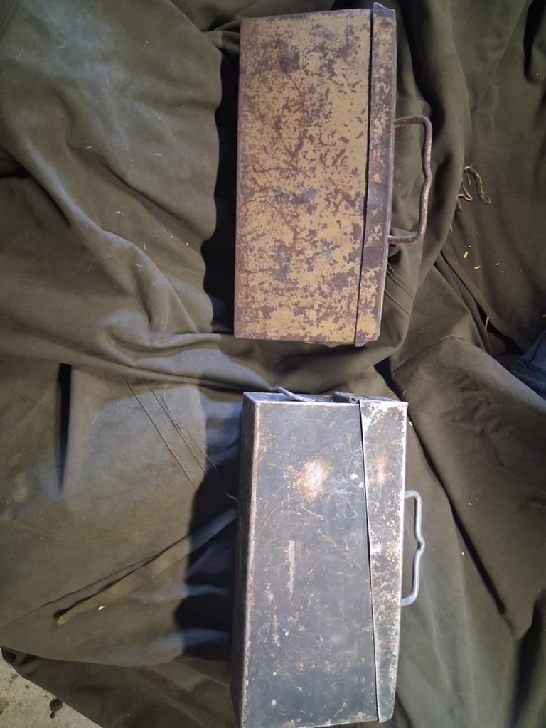 2 mg kisten, Collections, Objets militaires | Seconde Guerre mondiale, Enlèvement