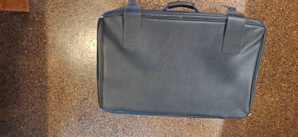 Vintage valies zwart kunstleder met slot en riemen 70x45x20, Gebruikt, 45 tot 55 cm, Slot, Leer