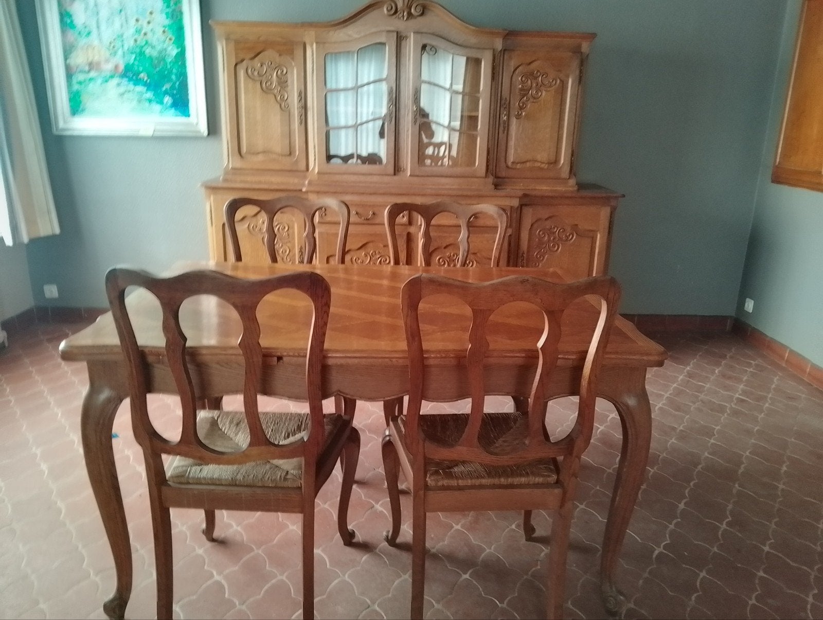 Meubels eetkamer: Kast + tafel + 4 stoelen, Ophalen