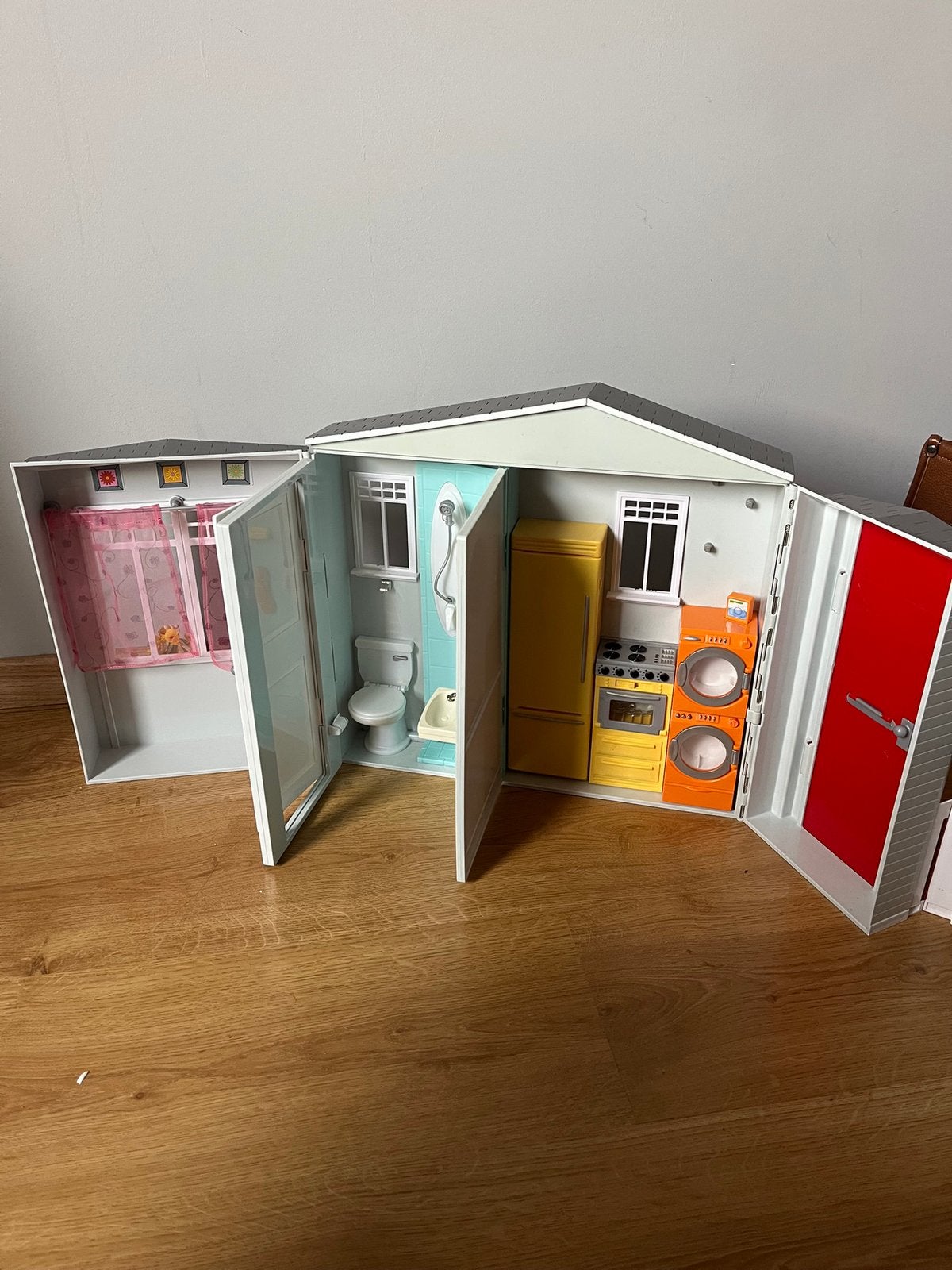 Barbie huis, Kinderen en Baby's, Speelgoed | Poppenhuizen, Ophalen, Gebruikt