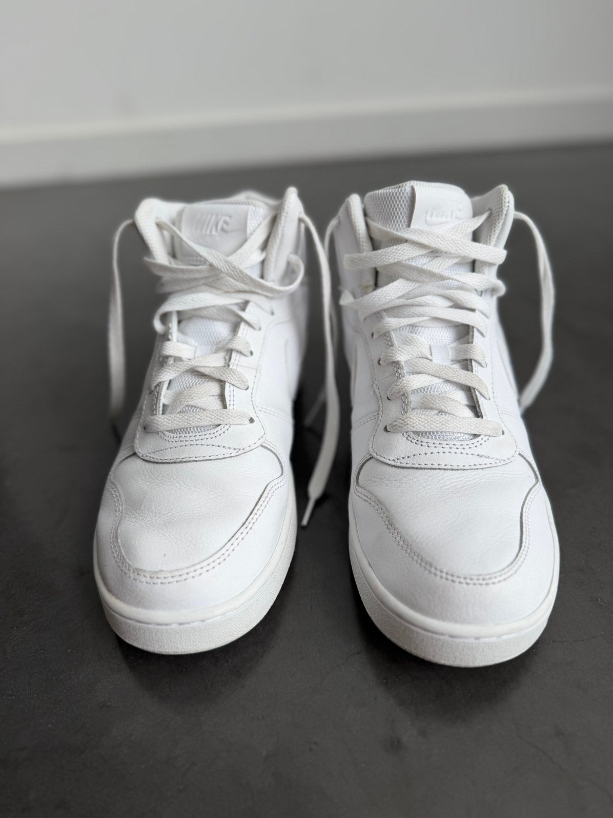 Nike Sneakers Ebernon Mid triple white maat 42,5, Vêtements | Hommes, Chaussures, Enlèvement, Comme neuf, Blanc, Baskets