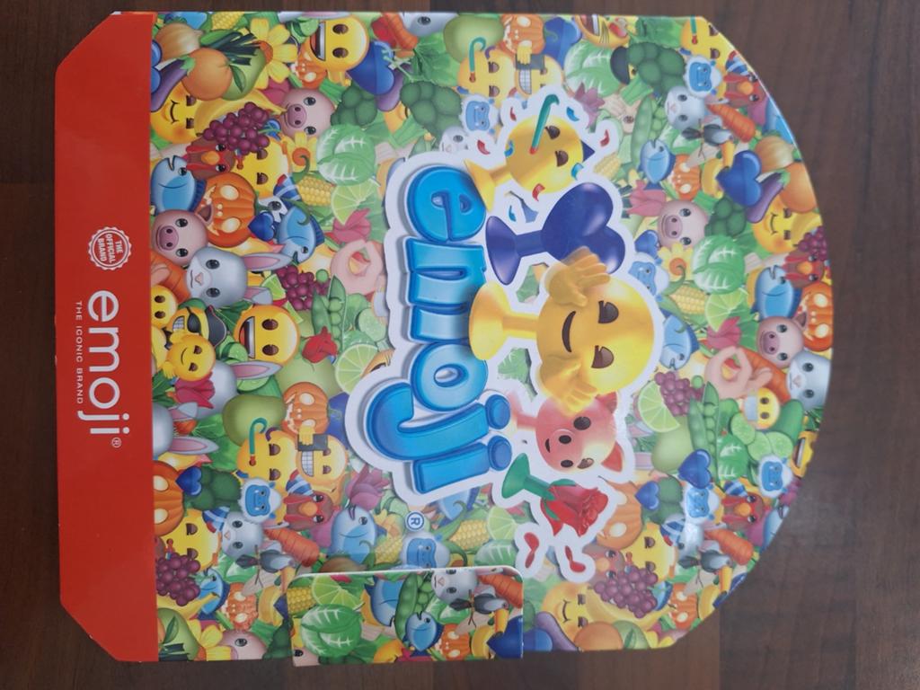 Aldi stickie emoji boek, compleet. Met bordspel, Collections, Aldi, Enlèvement