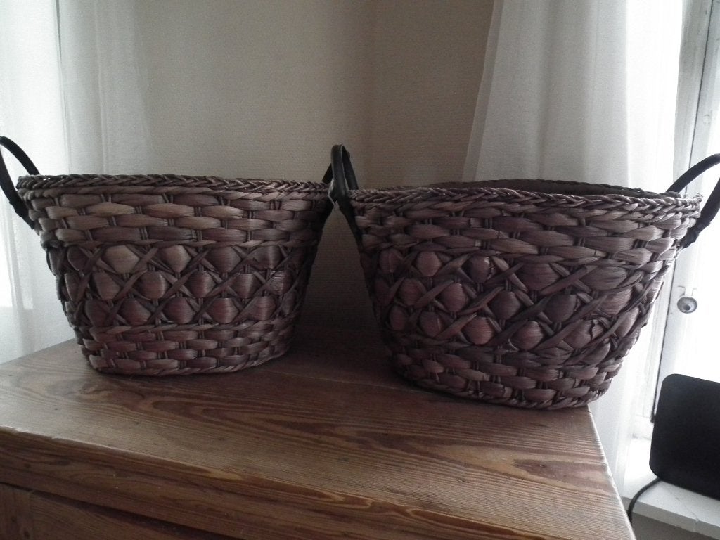 2 paniers, avec anses. Coloris marron (nouveau), Neuf, Osier, Panier, Ovale