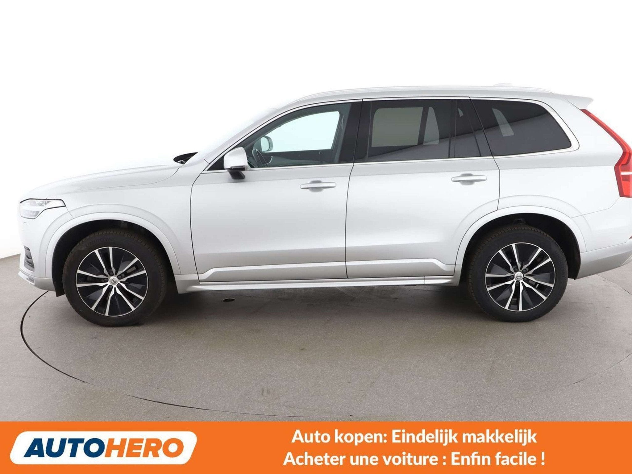 Volvo XC90 2.0 B5 Diesel Mild-Hybrid Momentum Pro AWD, Autos, Euro 6, Noir, Automatique, 249 ch