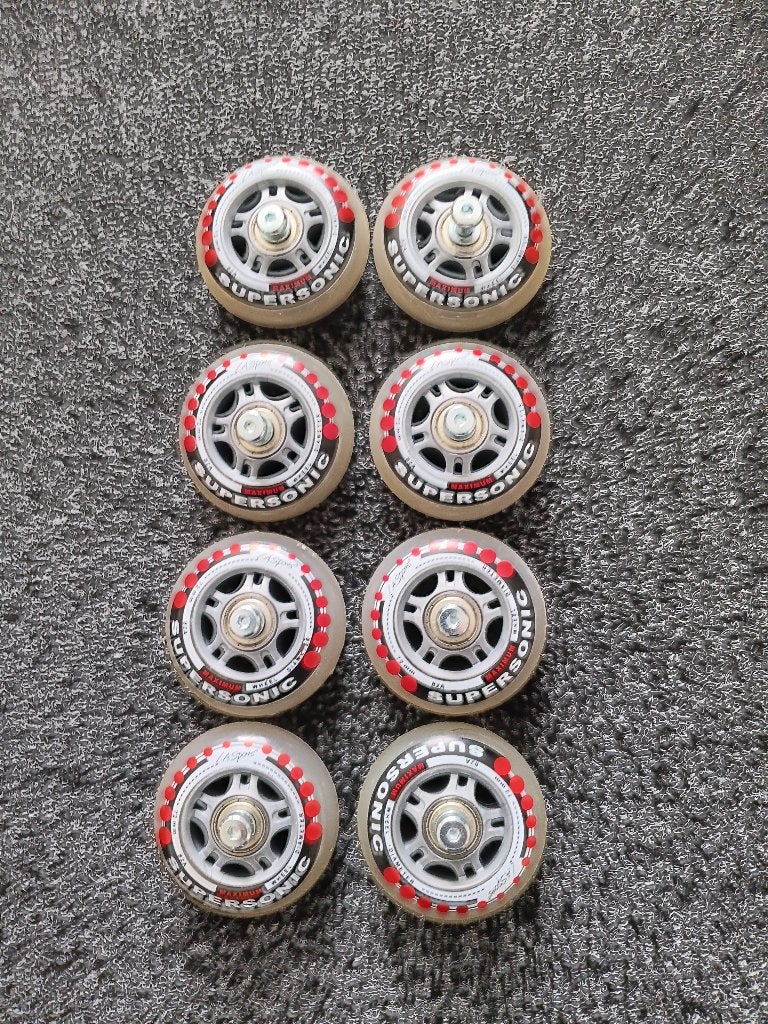 set van 8 nieuwe wielen voor inline skates (skeelers), Ophalen of Verzenden, Nieuw, Dames, Wielen of Lagers