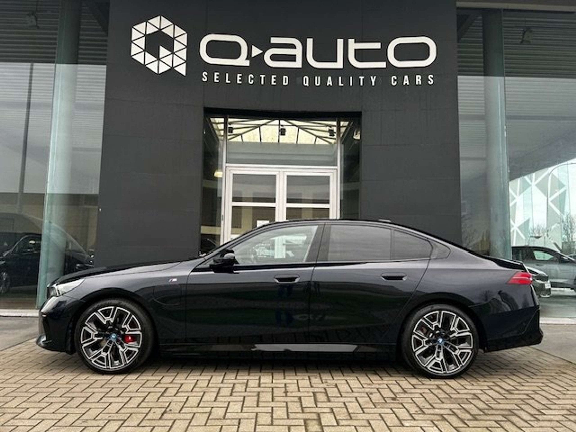 BMW 550 e M Pack Pro PHEV Vele optie's !, Auto's, Automaat, 4 deurs, Gebruikt, Plug-in hybride