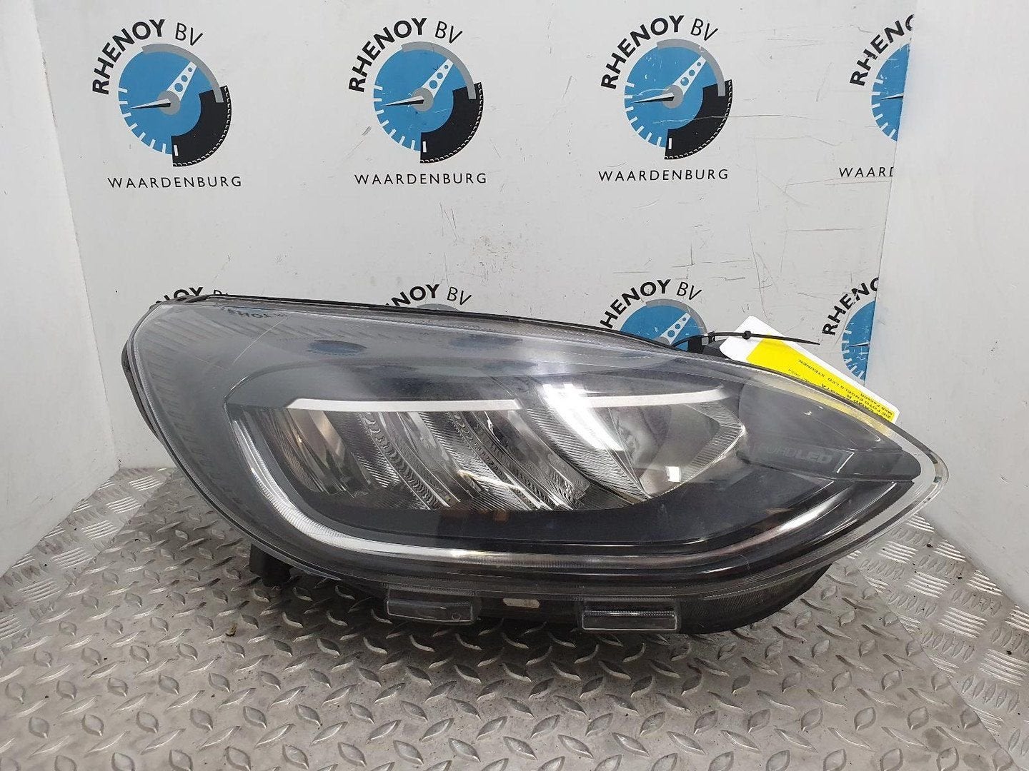 FORD FIESTA Mk7 ST LINE 1.0EcoBoost MHEV KOPLAMP R 2023, Ophalen of Verzenden, Gebruikt, ARN erkend