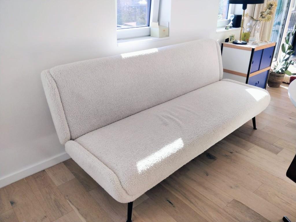 Bouclé zetel, Huis en Inrichting, Zetels | Zetels, Ophalen, Gebruikt, Minder dan 75 cm, Driepersoons