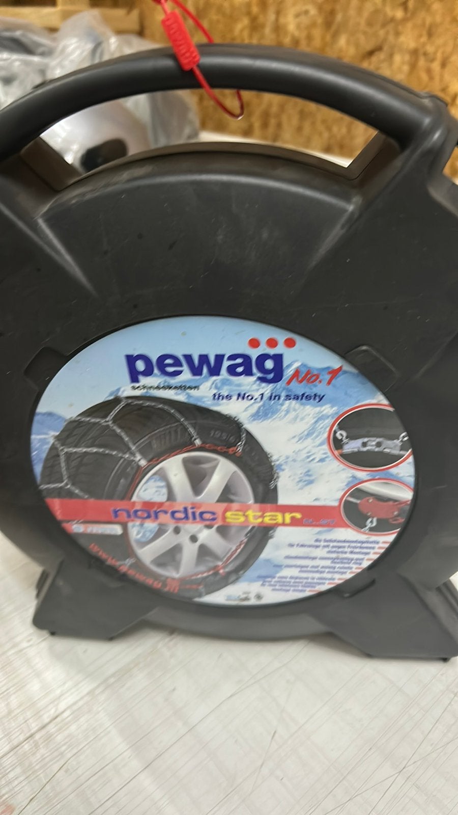 Pewag nieuwe sneeuwkettingen, Ophalen, Nieuw