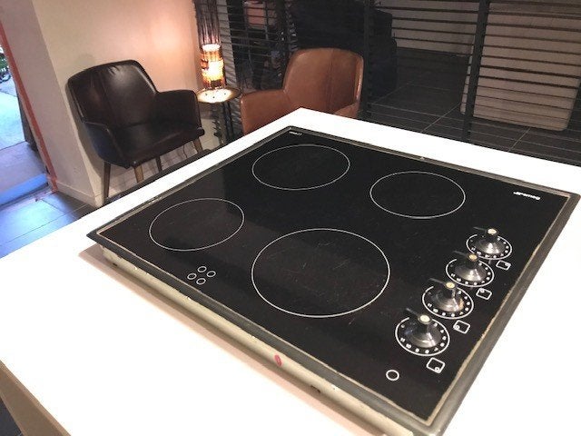 Smeg elektrische vitrokeramische kookplaat, Elektronische apparatuur, Kookplaten, Ophalen, Gebruikt, Inbouw