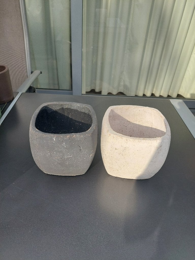 cache pot, bloempot steen grijze & witte + gratis kleine, Enlèvement, Utilisé, Pierre