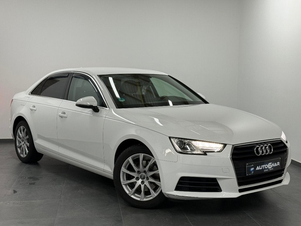 Audi A4 2.0 TFSI  S tronic - Euro6b - Led - Navi - Camera, Auto's, Audi, Stof, 4 cilinders, A4, Wit