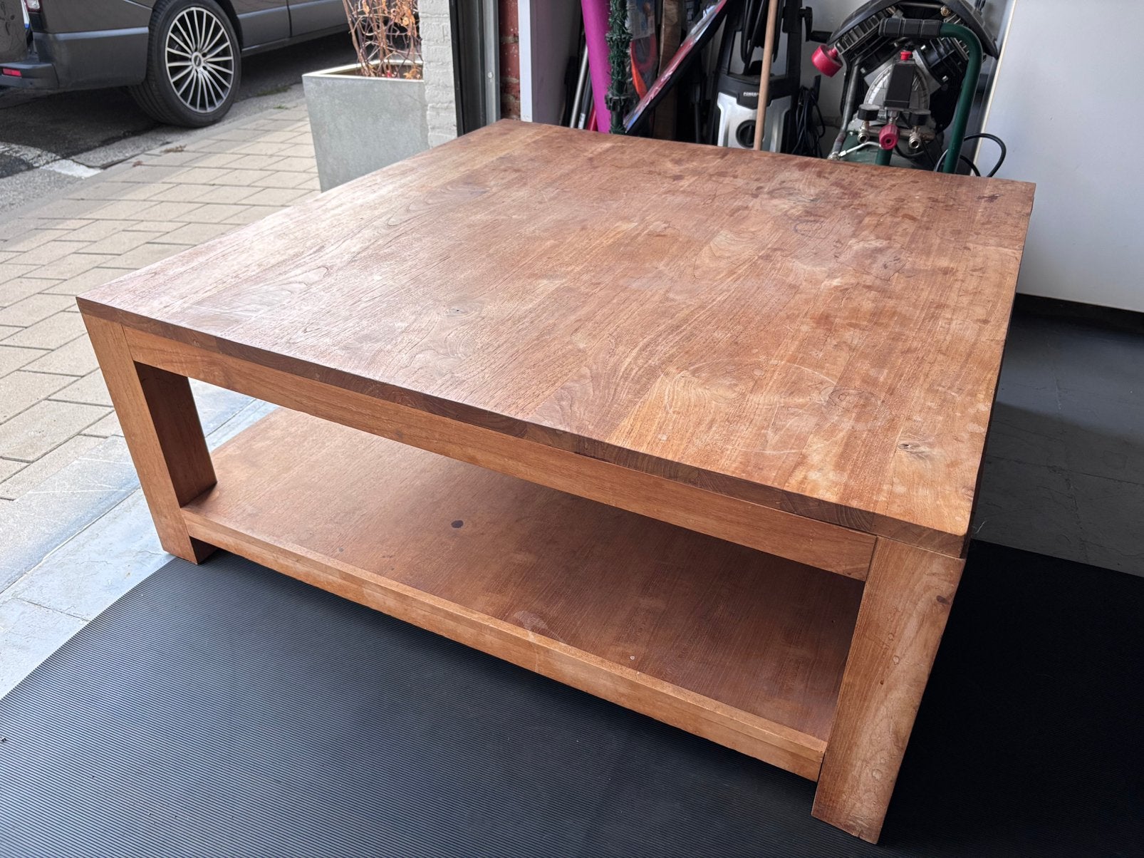Salontafel 110cm - 110cm, Vierkant, Zo goed als nieuw, Ophalen, Teakhout