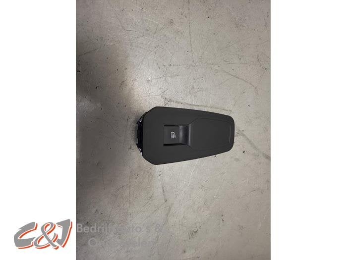Commutateur vitre électrique d'un Renault Trafic, Renault, -, 3 mois de garantie, Utilisé